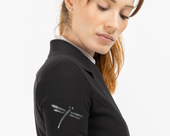 FREEJUMP dragonfly on sleeve