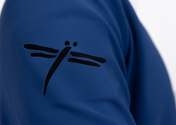 FREEJUMP dragonfly on sleeve